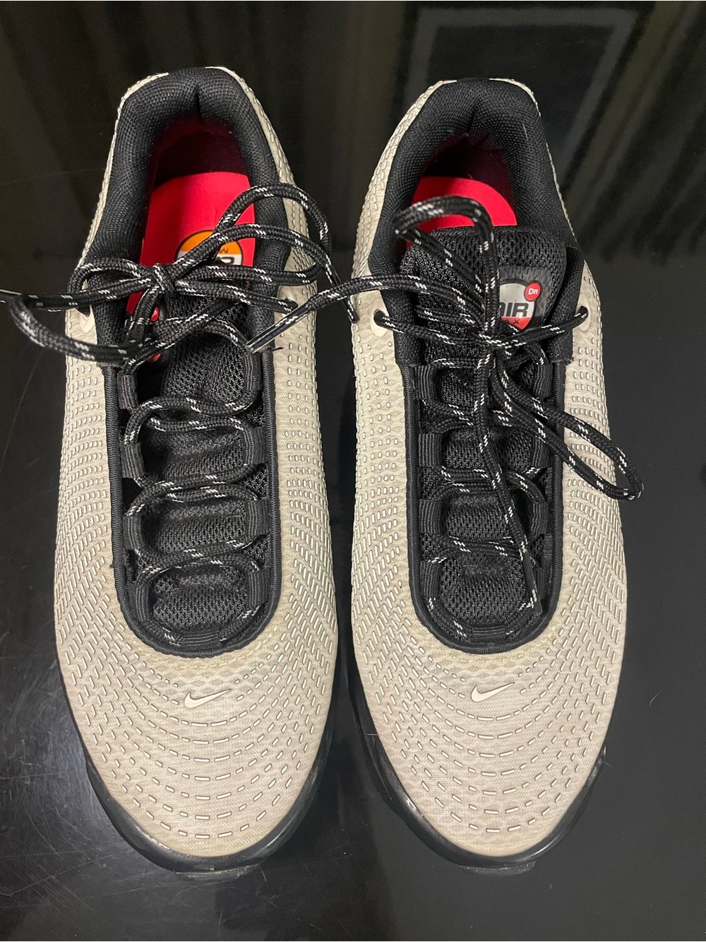 Rare Nike Air Max DN in red, black and silver!
